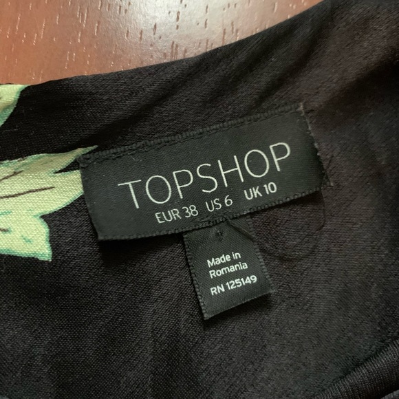 TOPSHOP Floral Cold Shoulder Jumpsuit - Picture 10 of 10